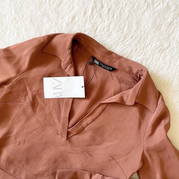 Zara Cropped Collared Top - Picture 2 of 2